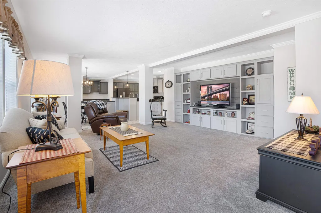 11 Blaine Court Rochester NH 03867