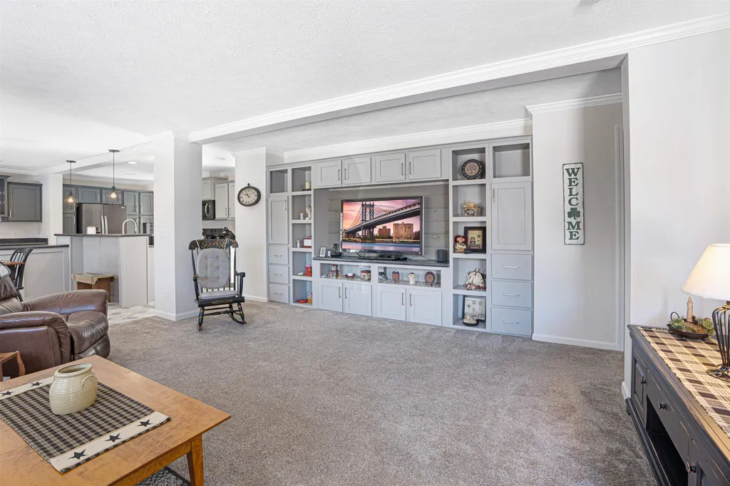 11 Blaine Court Rochester NH 03867