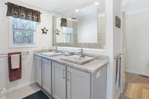 11 Blaine Court Rochester NH 03867