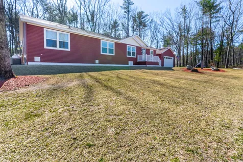 11 Blaine Court Rochester NH 03867