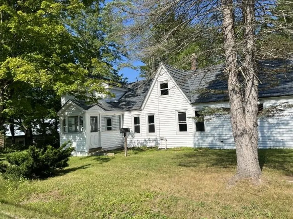 11 Wild Meadow Road Grafton NH 03240
