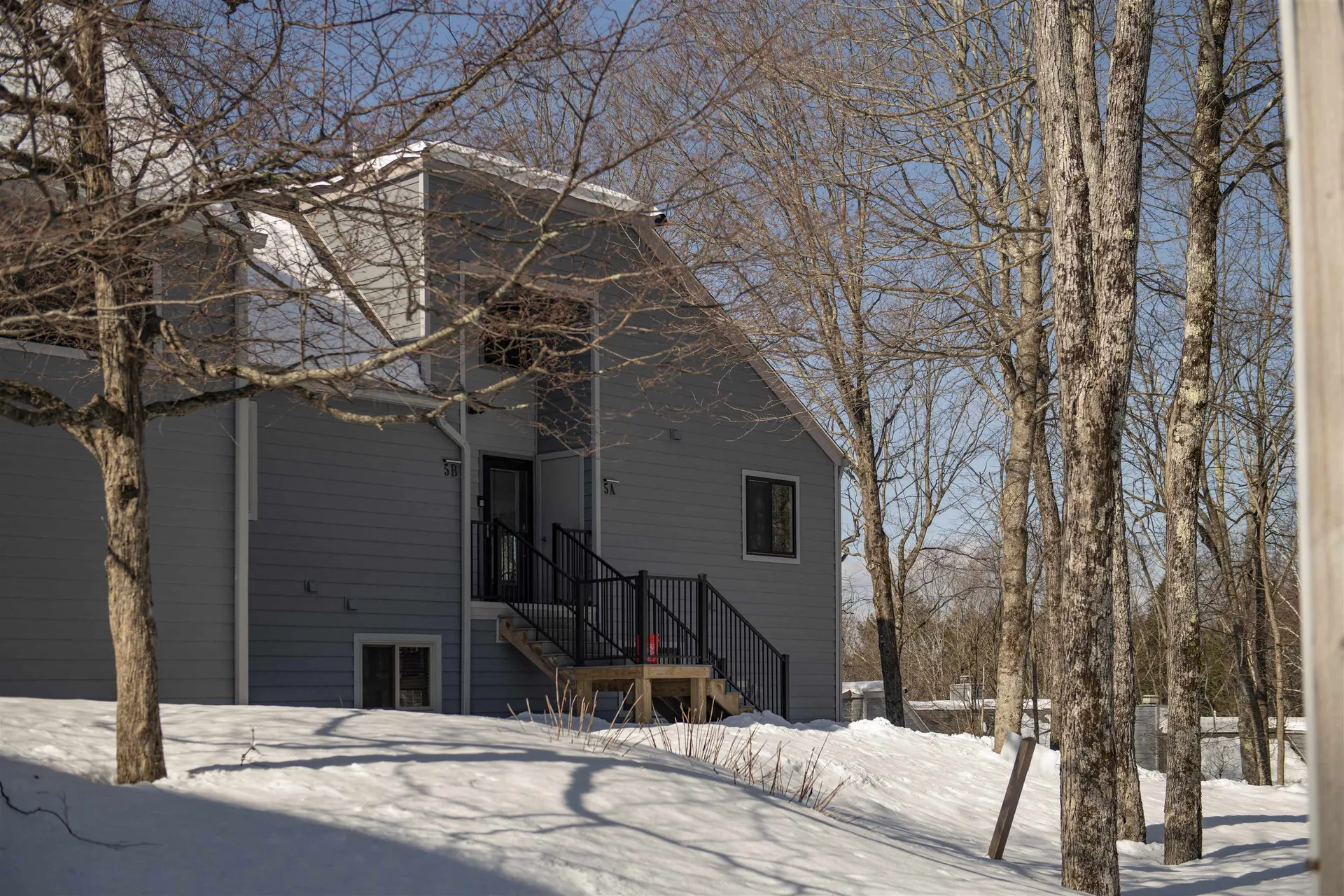 105 Williams Lane Hartford VT 05059
