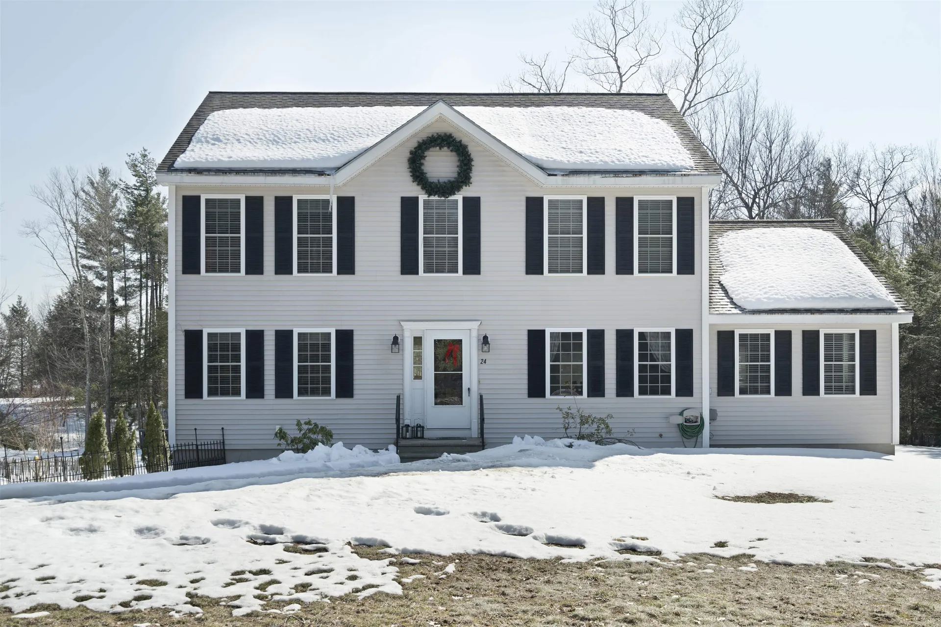 24 Sherman Drive Raymond NH 03077