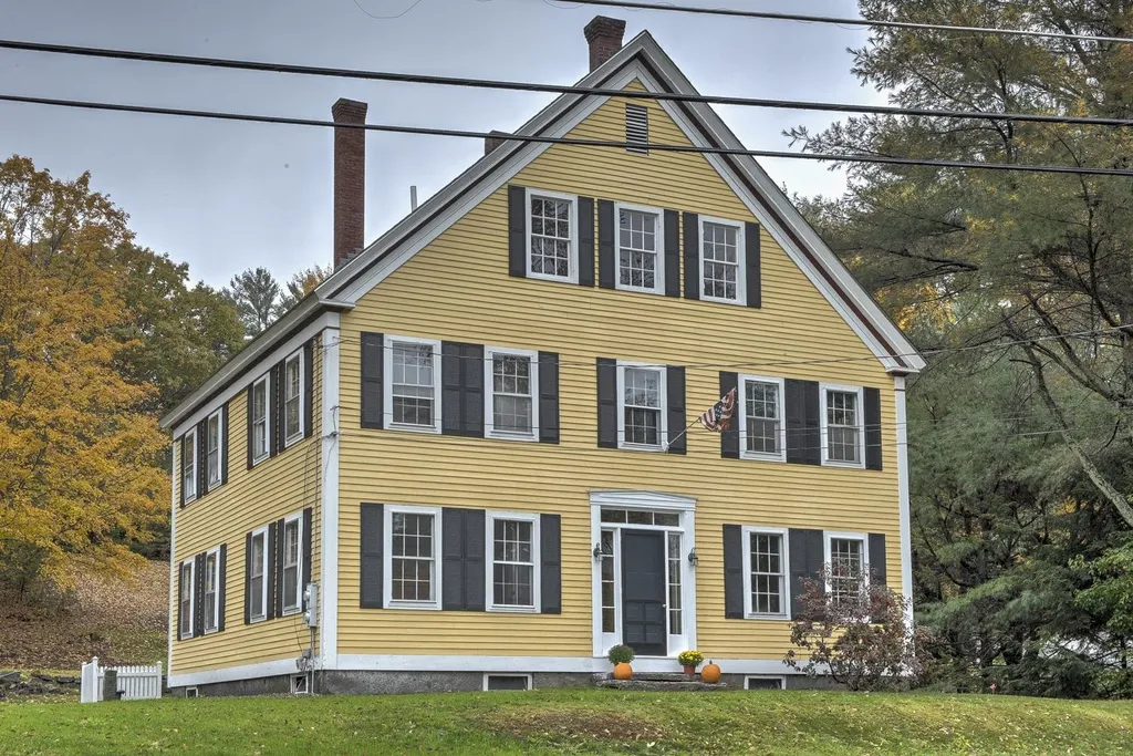 196 South Road Swanzey NH 03446