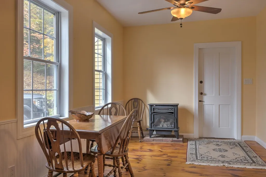 196 South Road Swanzey NH 03446