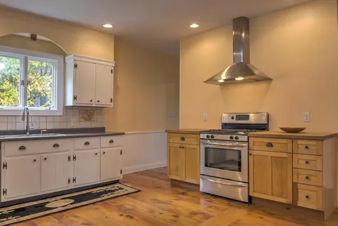 196 South Road Swanzey NH 03446