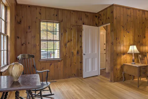 196 South Road Swanzey NH 03446