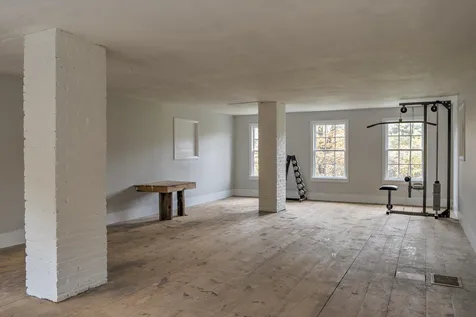 196 South Road Swanzey NH 03446