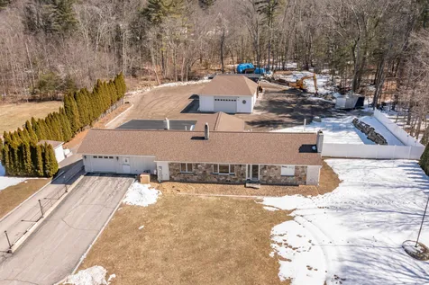 440 Main Dunstable Road Nashua NH 03062