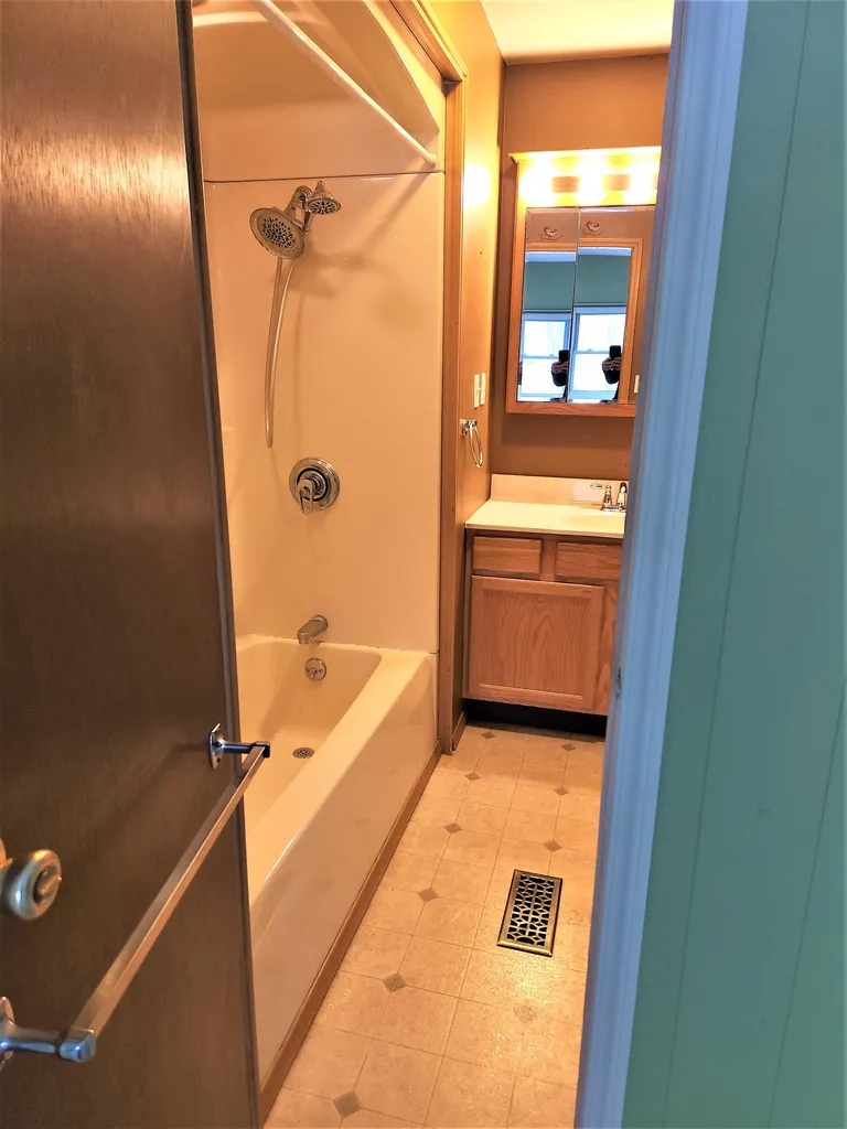 272 River Road Lebanon ME 04027