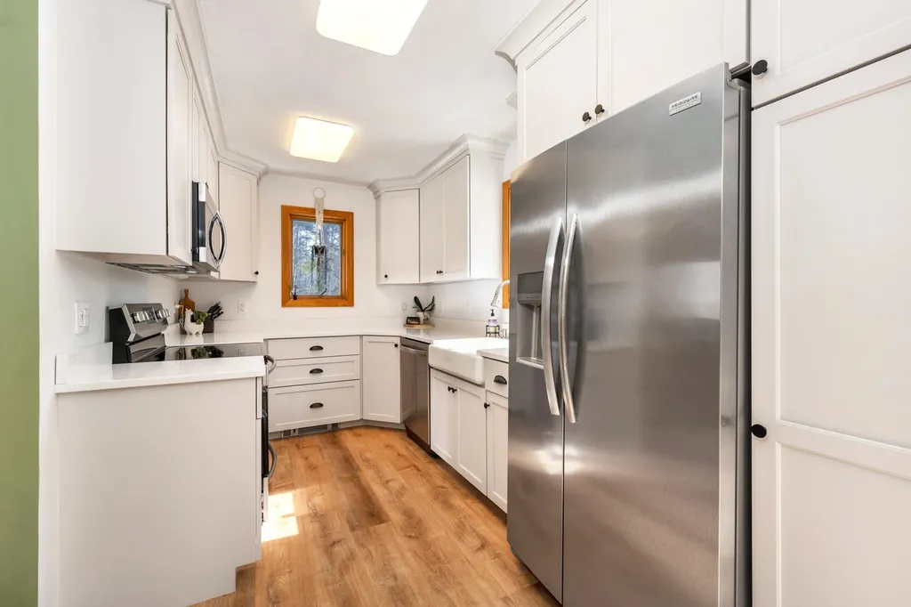 60 Winona Shores Road Meredith NH 03253