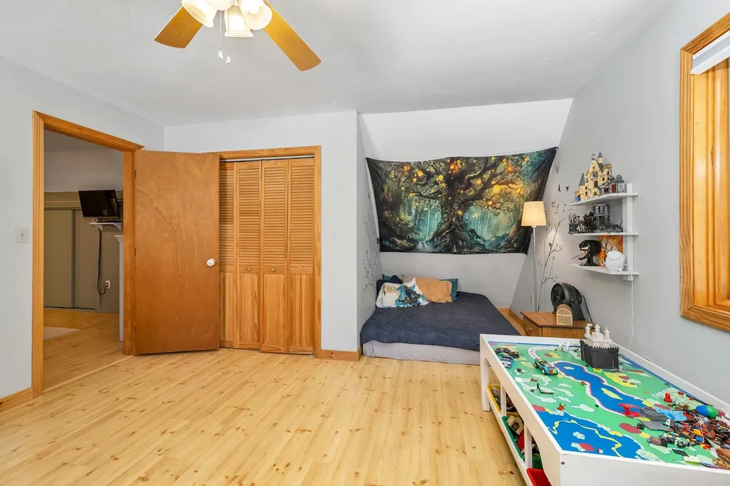 60 Winona Shores Road Meredith NH 03253