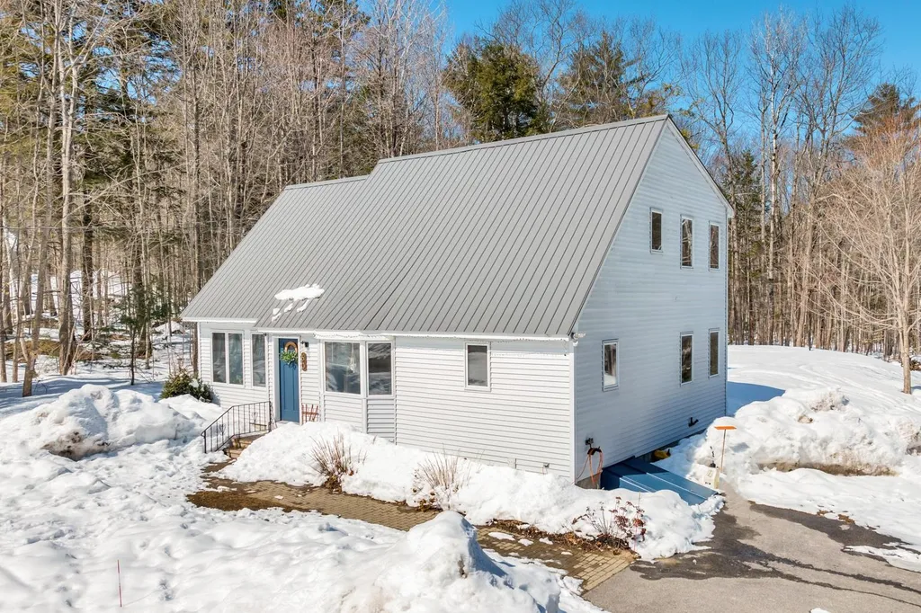 60 Winona Shores Road Meredith NH 03253