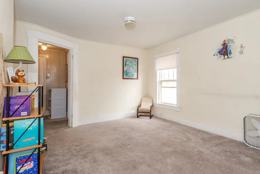 44 Pickering Road Rochester NH 03839
