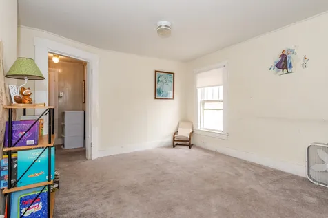 44 Pickering Road Rochester NH 03839