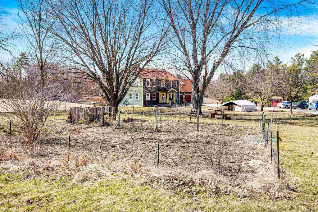 1147 East Road Colchester VT 05446