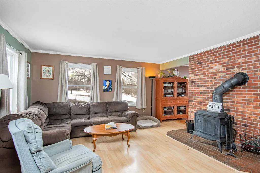 1147 East Road Colchester VT 05446