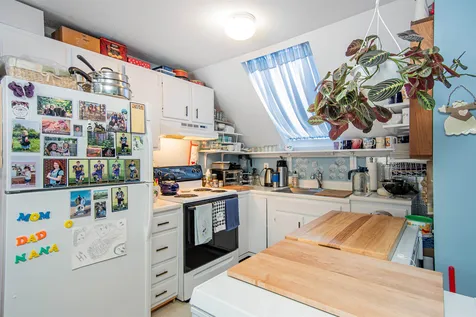 1147 East Road Colchester VT 05446