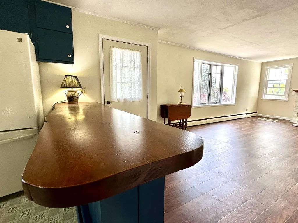 17 Stagecoach Lane Sunapee NH 03782