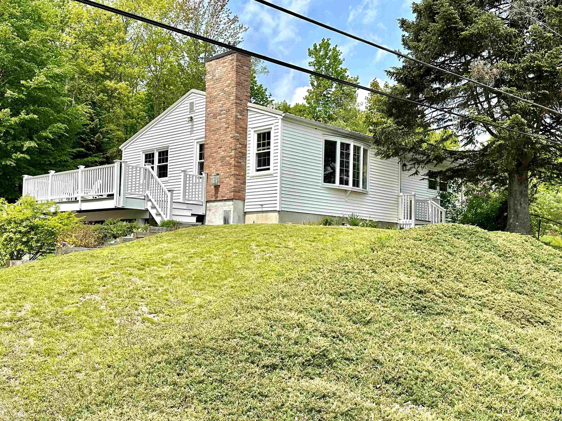 17 Stagecoach Lane Sunapee NH 03782
