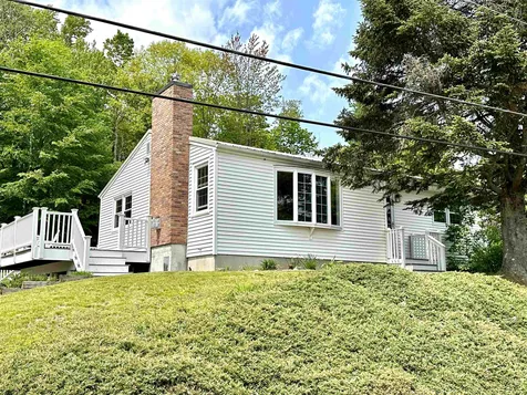 17 Stagecoach Lane Sunapee NH 03782