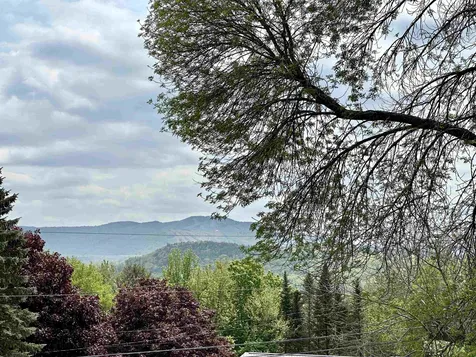17 Stagecoach Lane Sunapee NH 03782