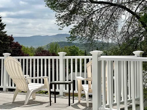 17 Stagecoach Lane Sunapee NH 03782