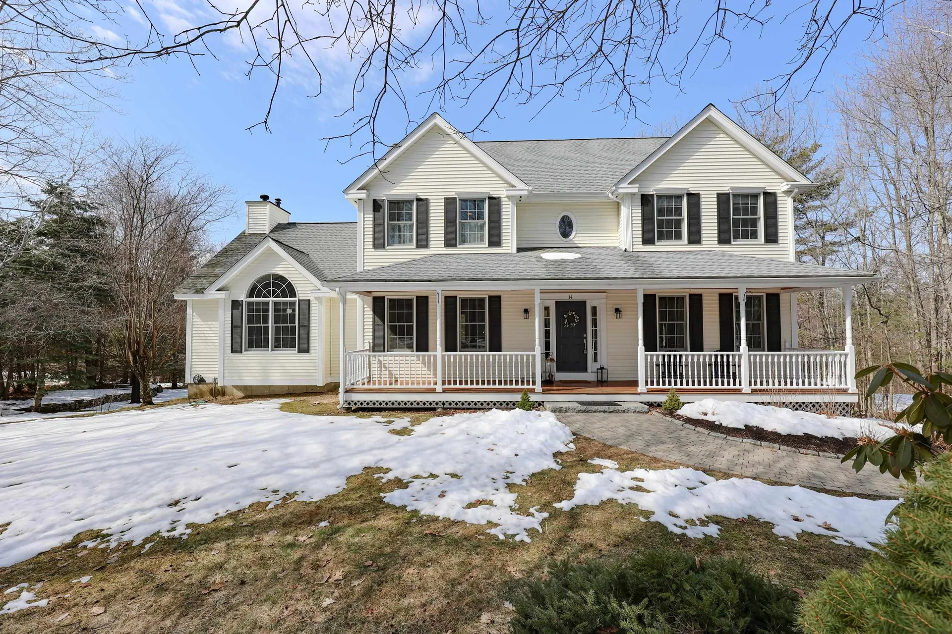 34 Colonel Daniels Drive Bedford NH 03110