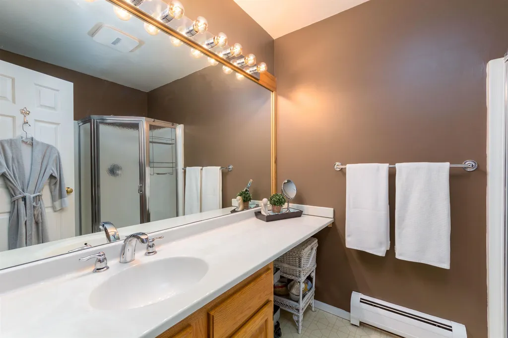 36 Lake Forest Drive Burlington VT 05401