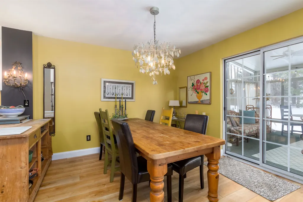 36 Lake Forest Drive Burlington VT 05401