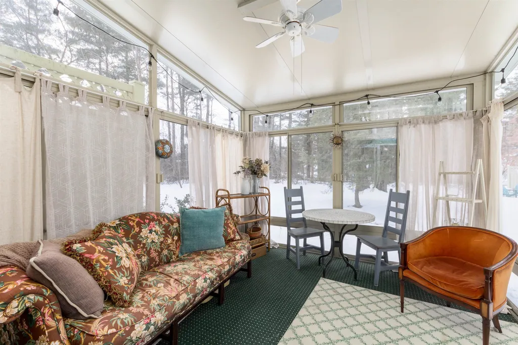 36 Lake Forest Drive Burlington VT 05401