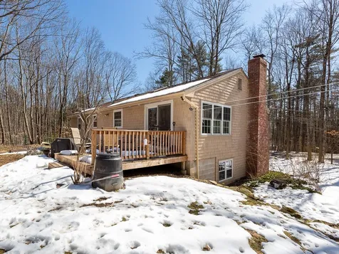 31 Wednesday Hill Road Lee NH 03861