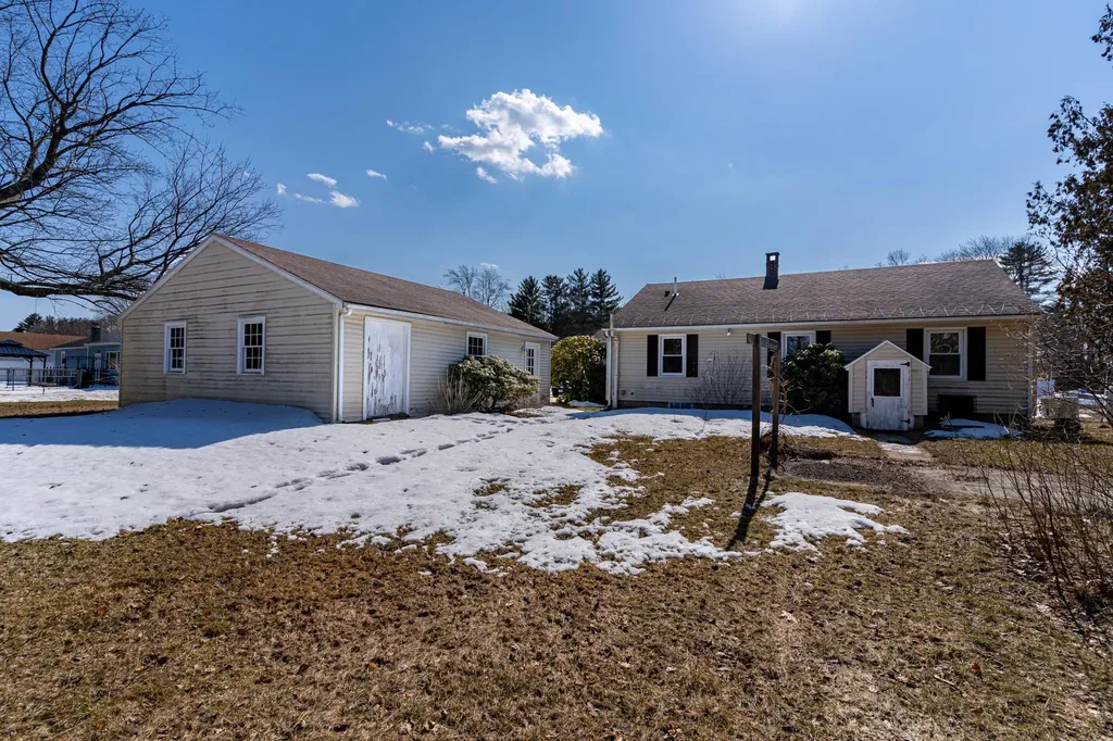 23 Cross Road Rochester NH 03868