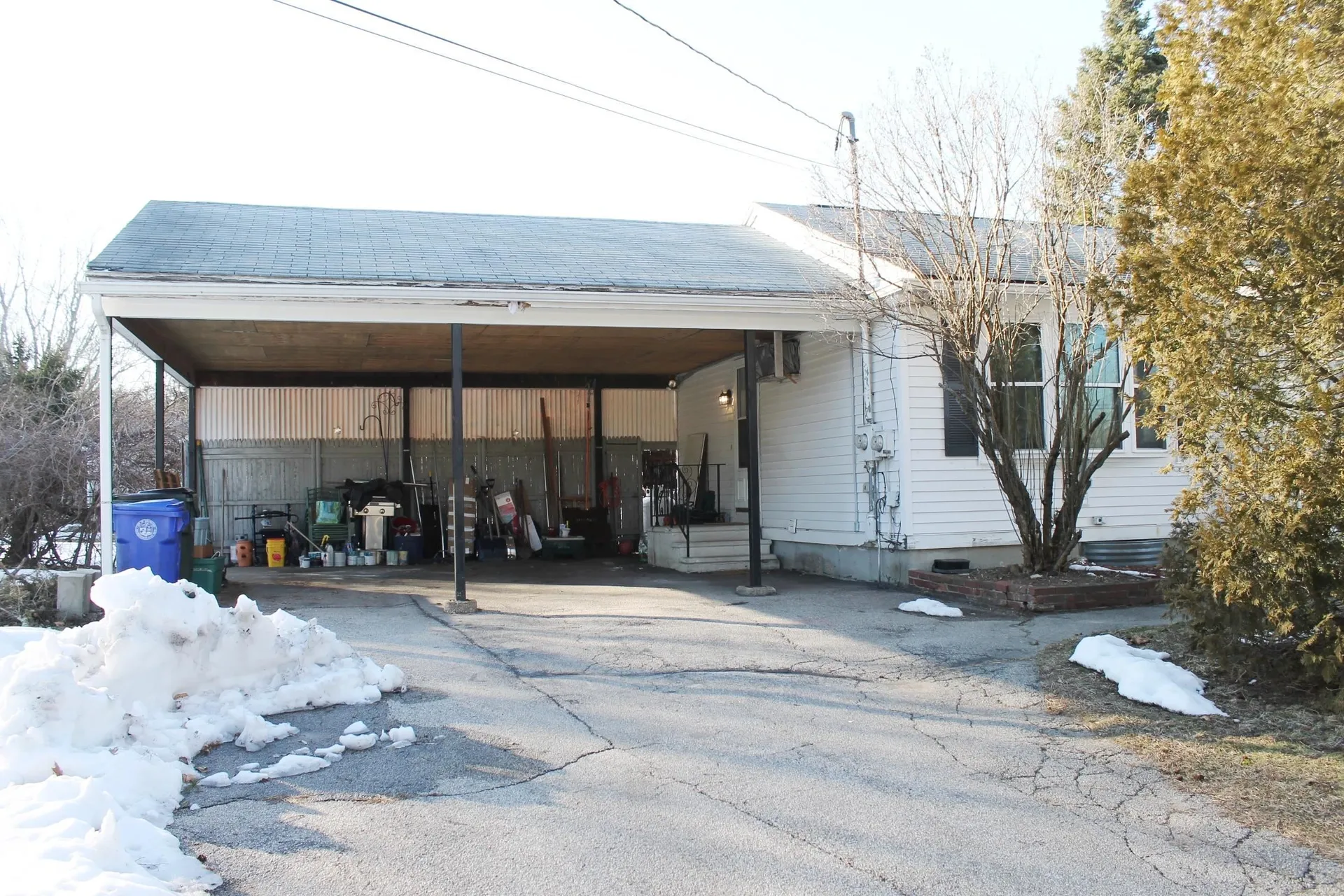 959 Island Pond Road Manchester NH 03109