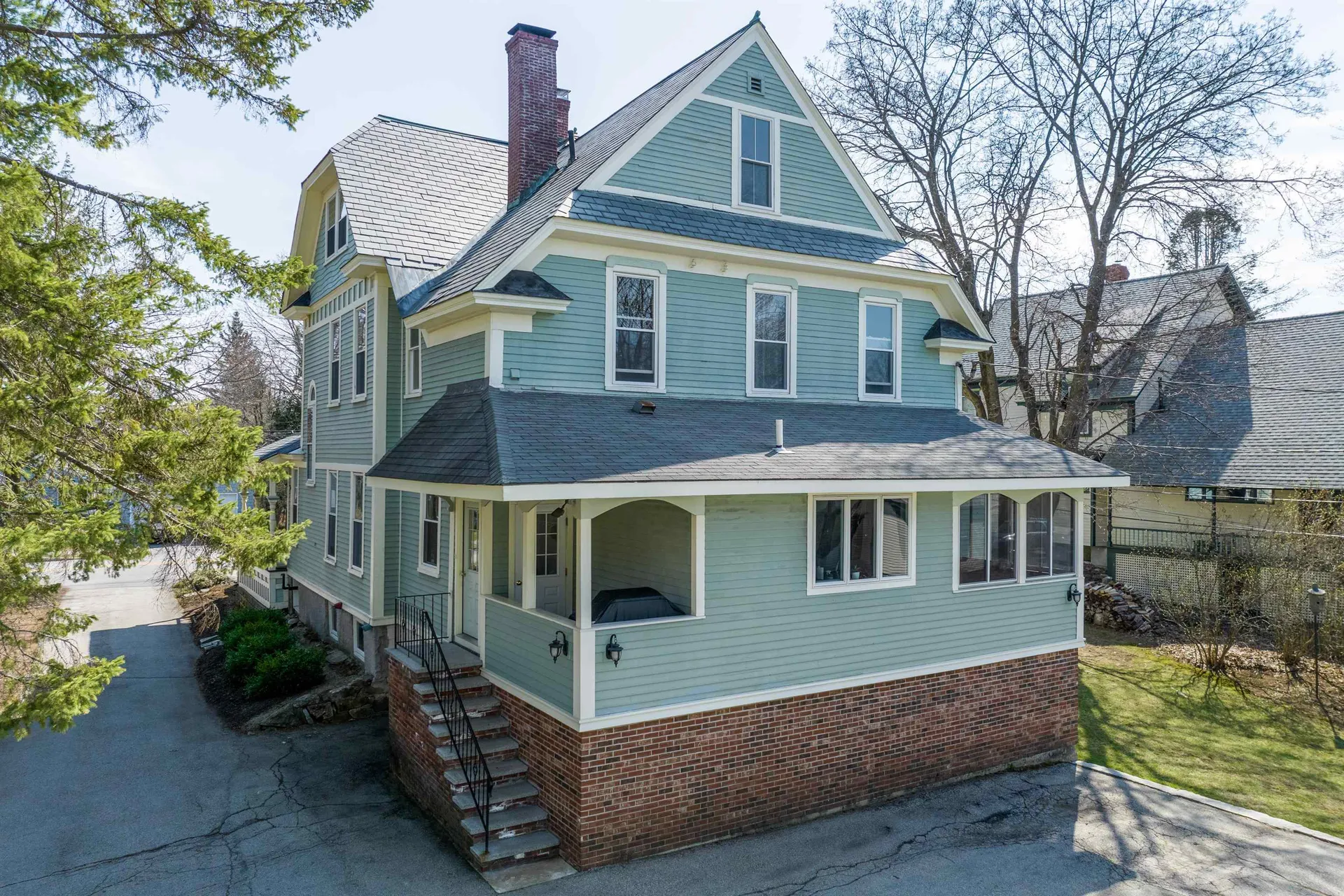 280 Pleasant Street Laconia NH 03246