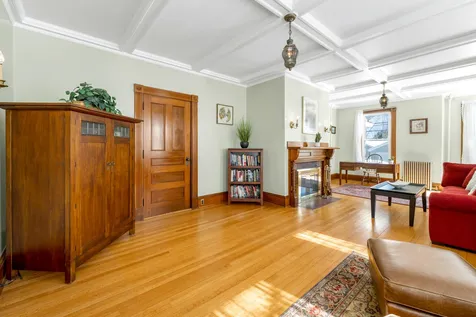 280 Pleasant Street Laconia NH 03246