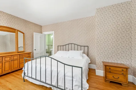280 Pleasant Street Laconia NH 03246