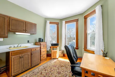 280 Pleasant Street Laconia NH 03246