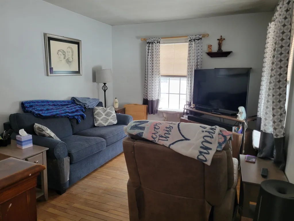 93 Weston Heights Windsor VT 05089