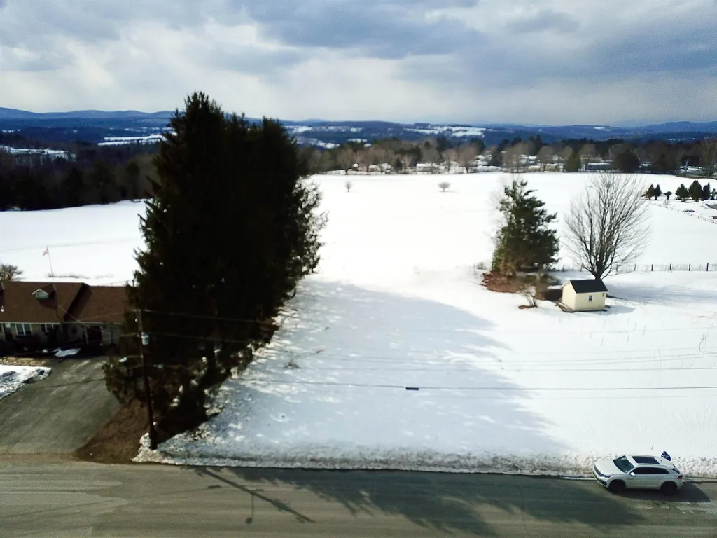 15.01 Tamarack Lane Barre Town VT 05641