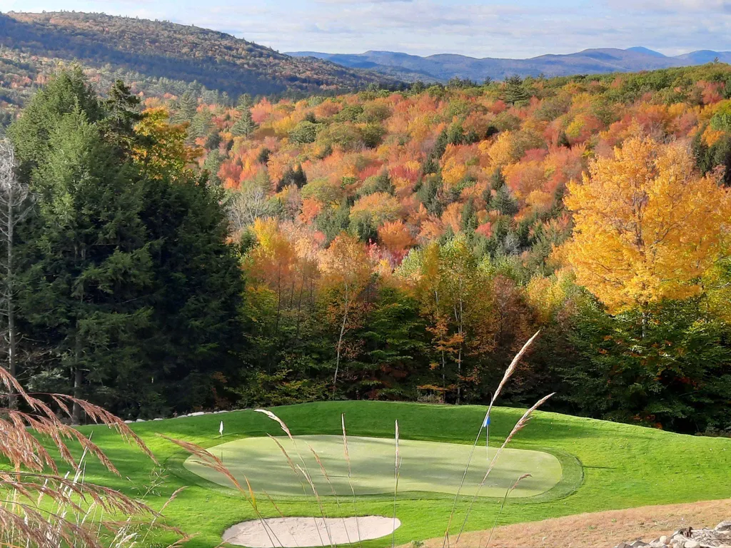 151 Brock Hill Road Bridgewater NH 03222