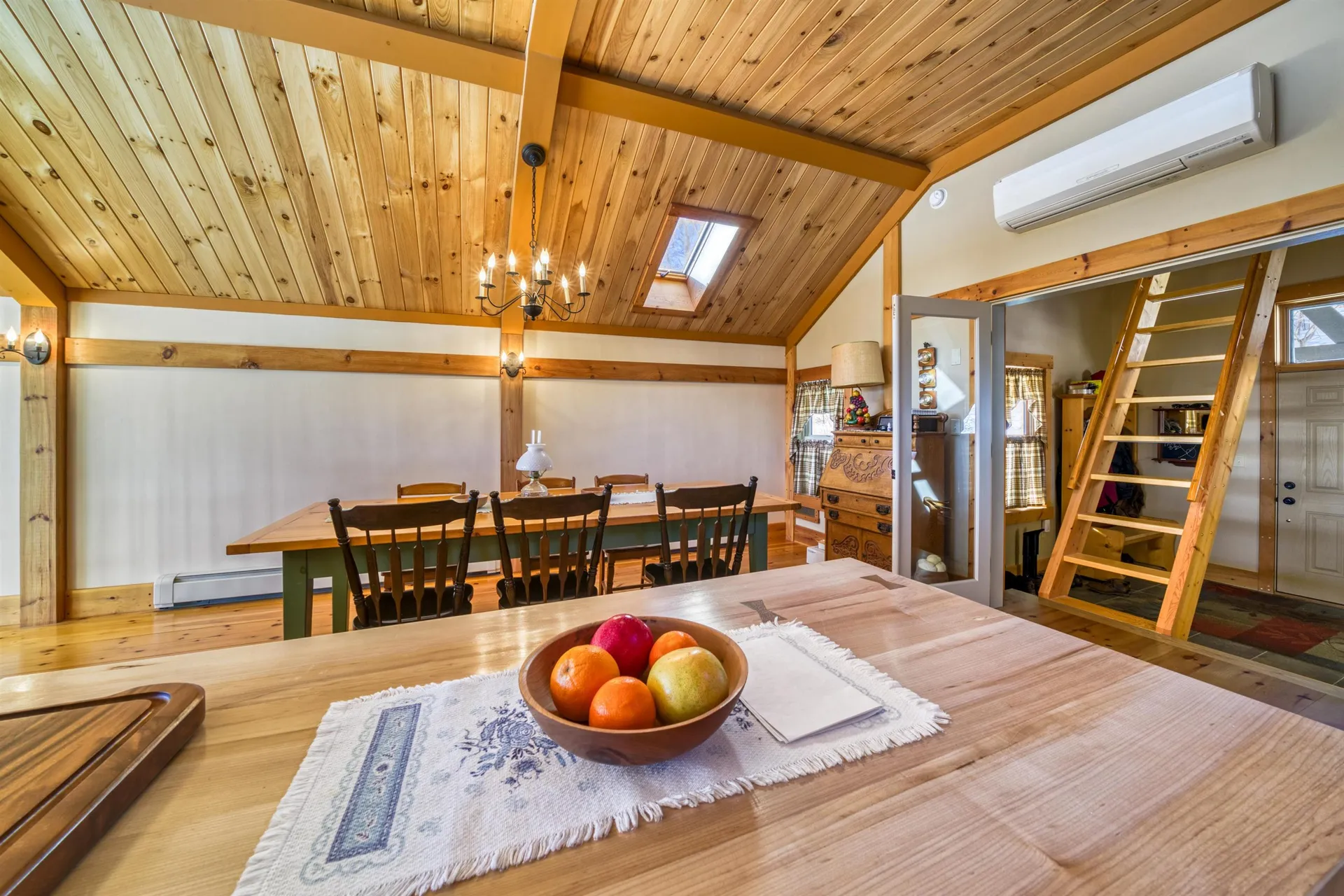 151 Brock Hill Road Bridgewater NH 03222
