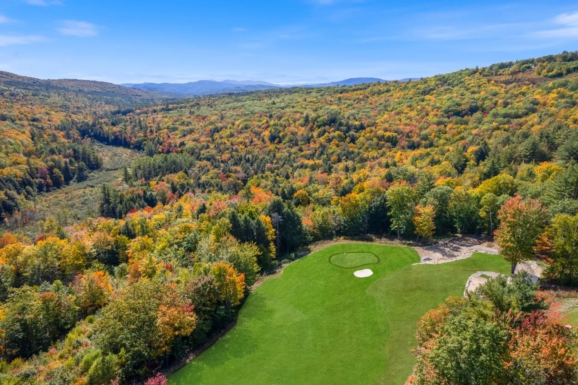 151 Brock Hill Road Bridgewater NH 03222