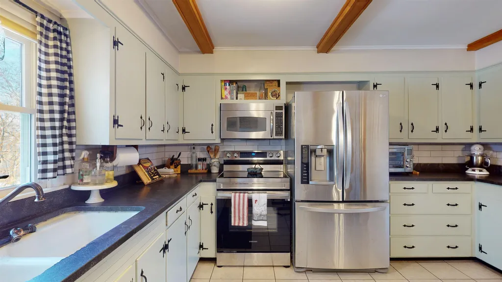 170 Green Street Vergennes VT 05491