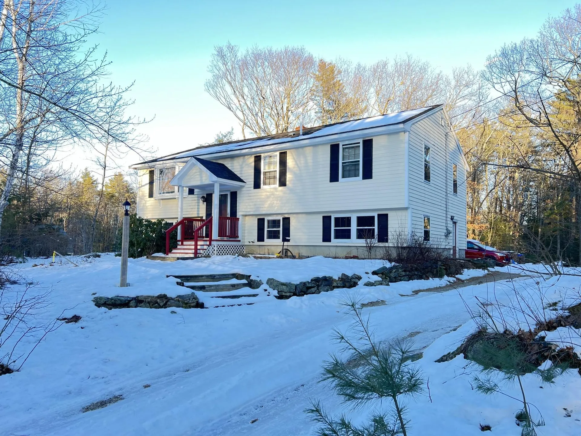 17 Old Town Farm Road Exeter NH 03833