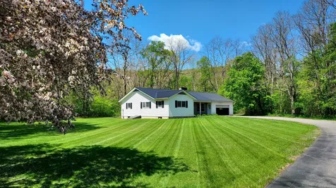 7 Grassy Brook Road Brookline VT 05345