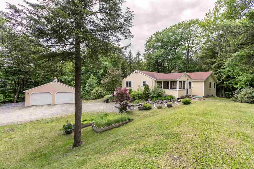 137 Pingree Road New London NH 03257
