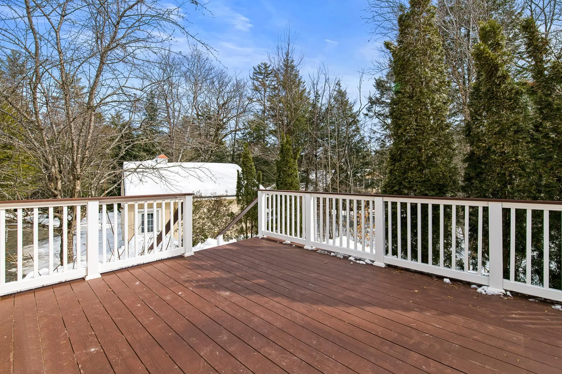 137 Pingree Road New London NH 03257