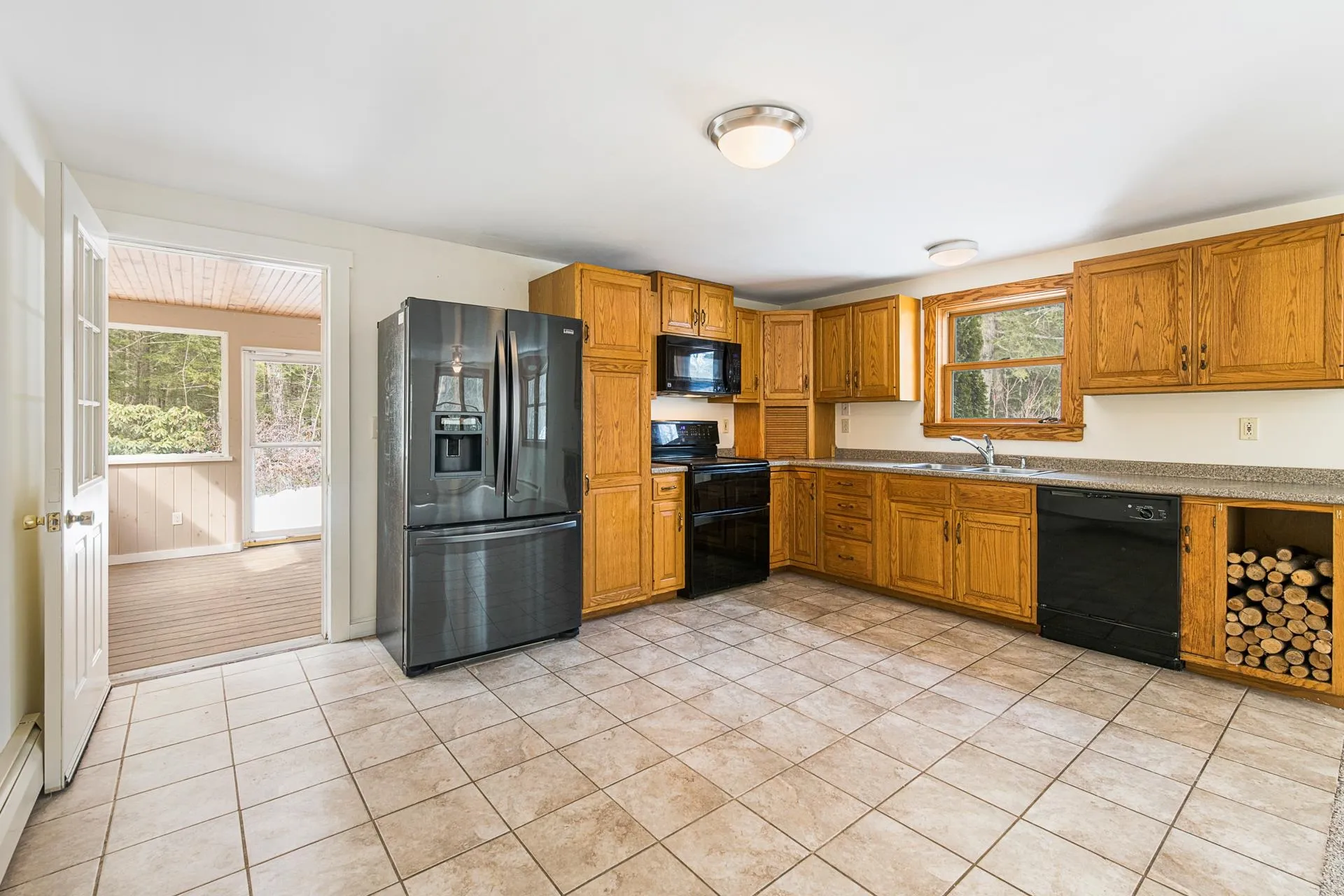 137 Pingree Road New London NH 03257