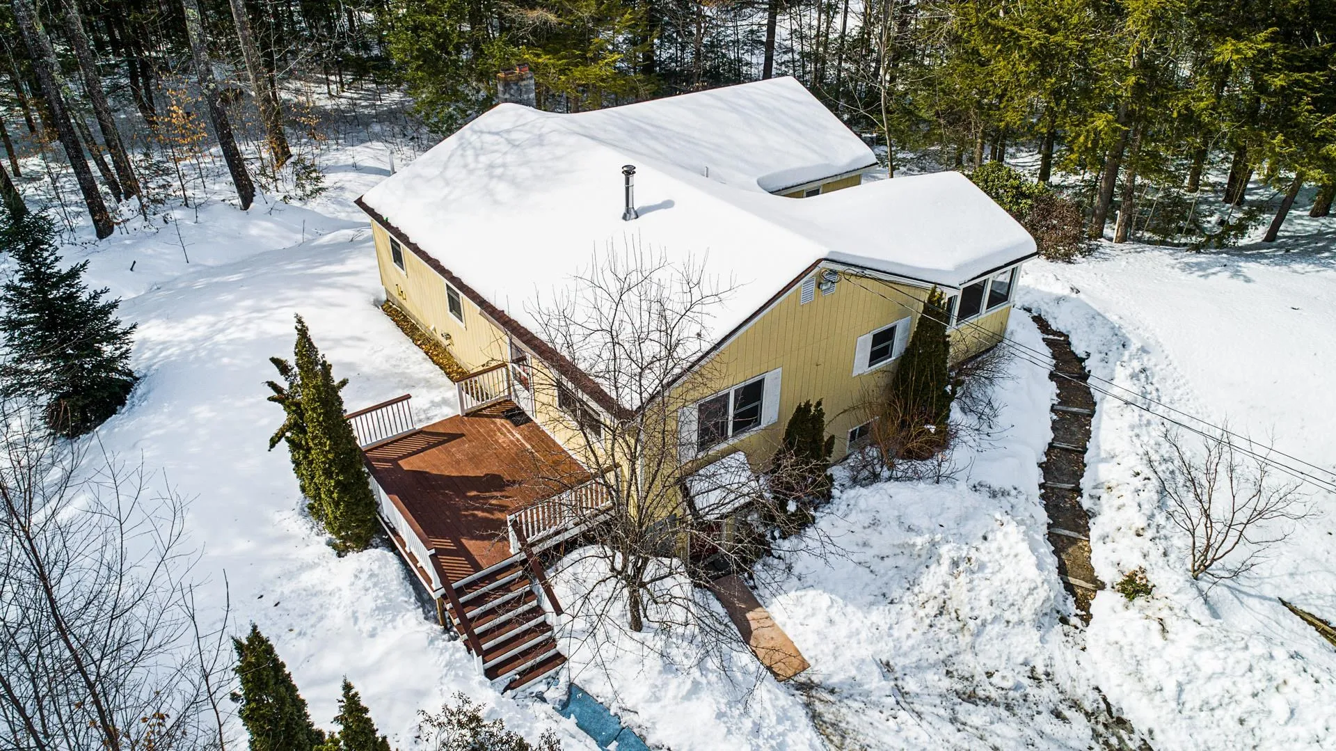 137 Pingree Road New London NH 03257